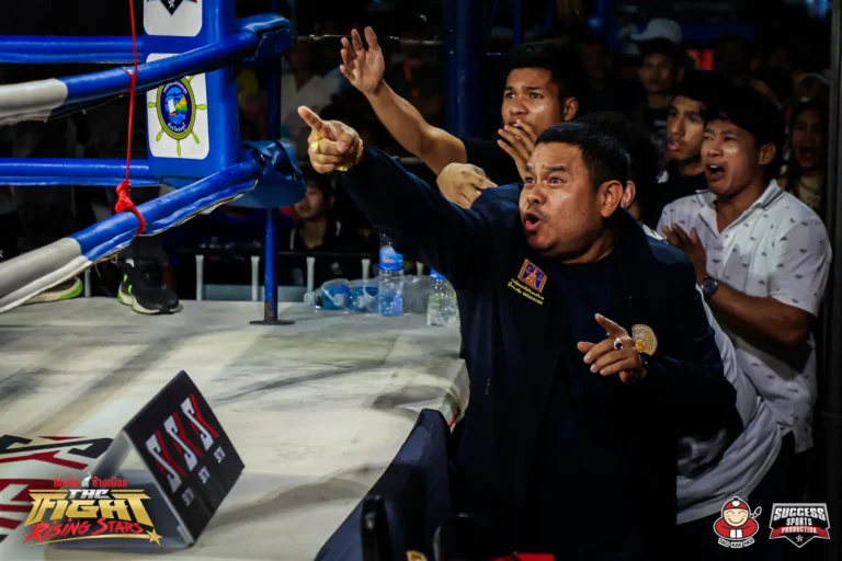 ภาพบรรยากาศไฮไลท์งานศึกเฟ้นช้างเผือก The Fight Rising Stars บางแสน ภาพที่ 11