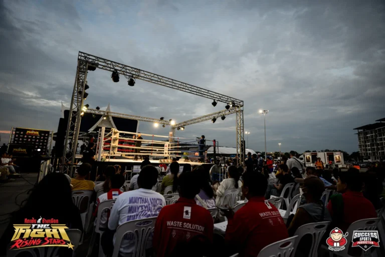 ภาพบรรยากาศไฮไลท์งานศึกเฟ้นช้างเผือก The Fight Rising Stars บางแสน ภาพที่ 12