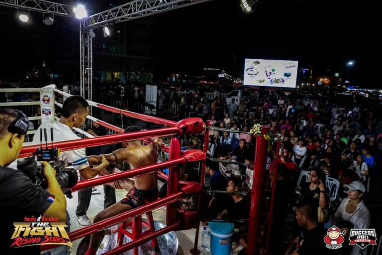 ภาพบรรยากาศไฮไลท์งานศึกเฟ้นช้างเผือก The Fight Rising Stars บางแสน ภาพที่ 14