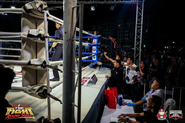 ภาพบรรยากาศไฮไลท์งานศึกเฟ้นช้างเผือก The Fight Rising Stars บางแสน ภาพที่ 19
